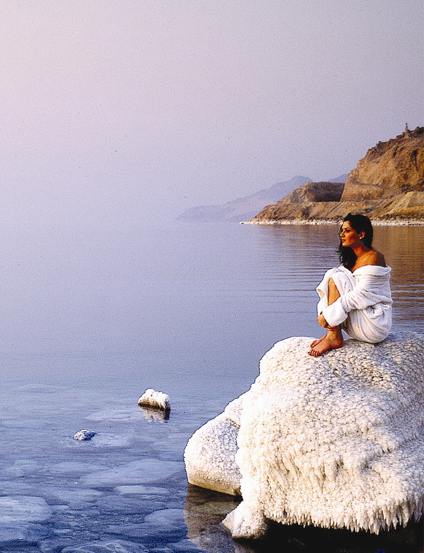 νεκρά θάλασσα