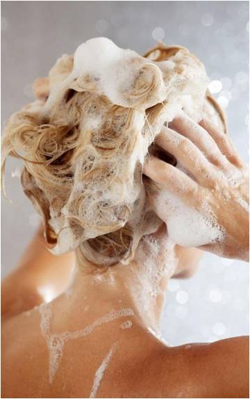 STOP HAIR LOSS & REVITILIZE YOUR HAIR WITH ORGANIC SHAMPOO!
